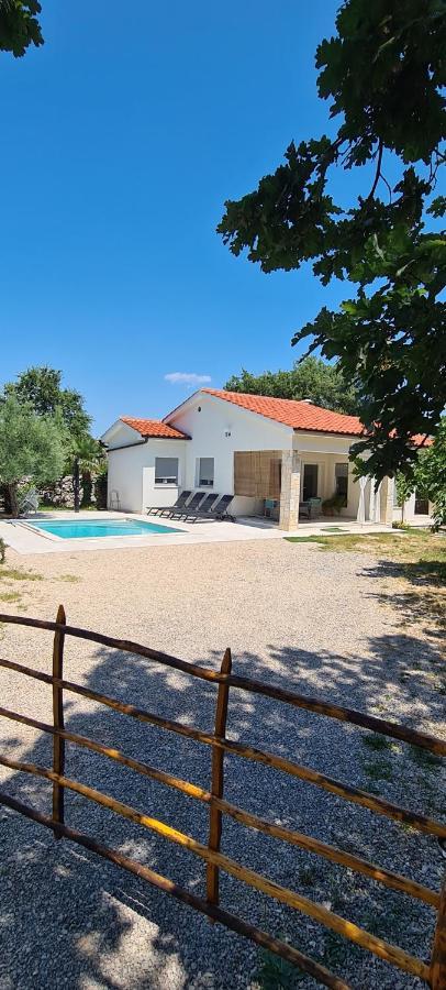 Villa Nevera Omišalj Esterno foto