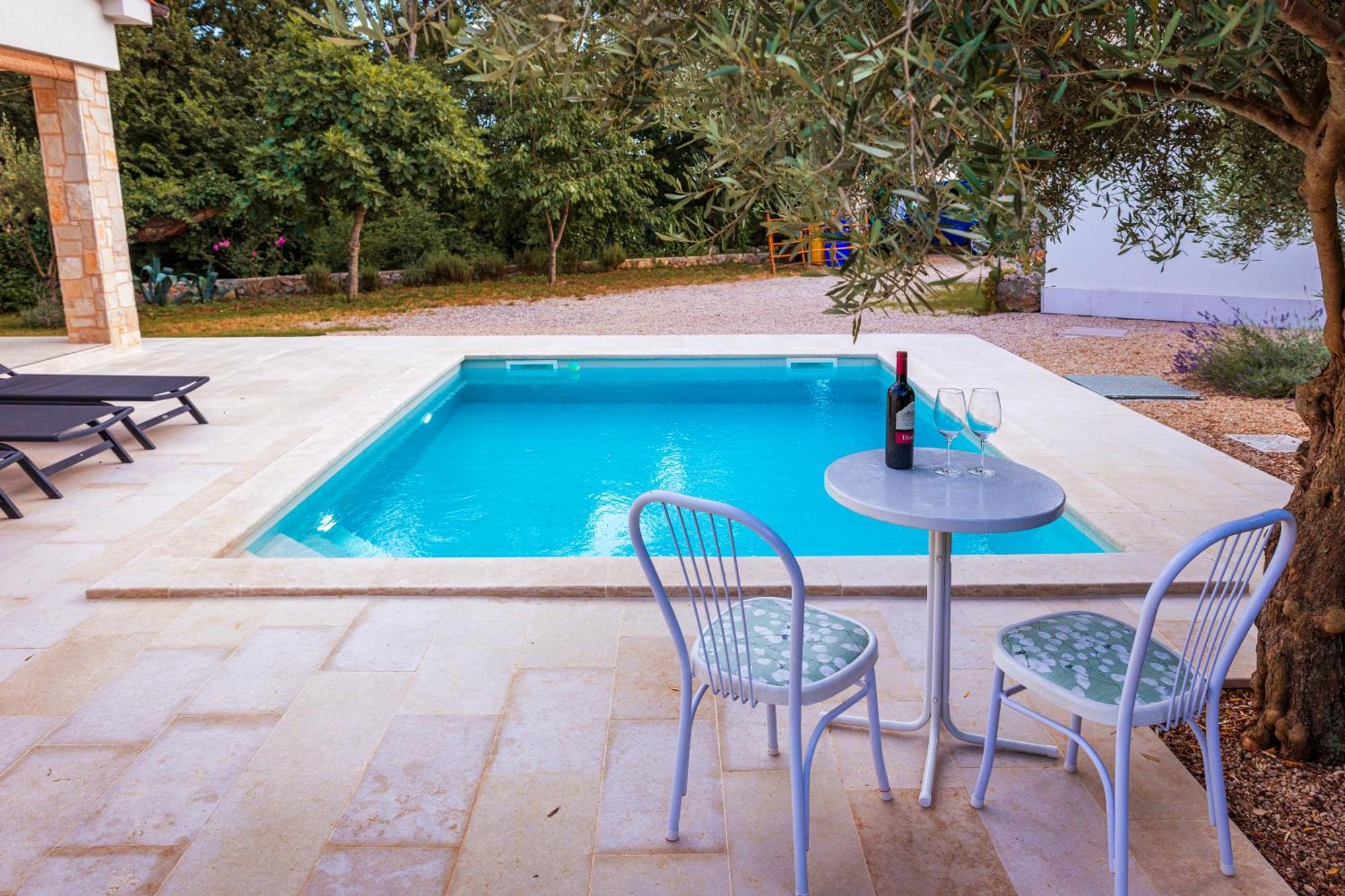 Villa Nevera Omišalj Esterno foto
